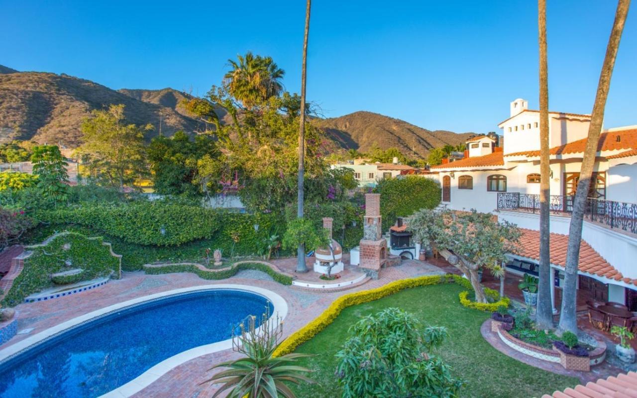 Caroline Bella Bed & Breakfast Ajijic Bagian luar foto