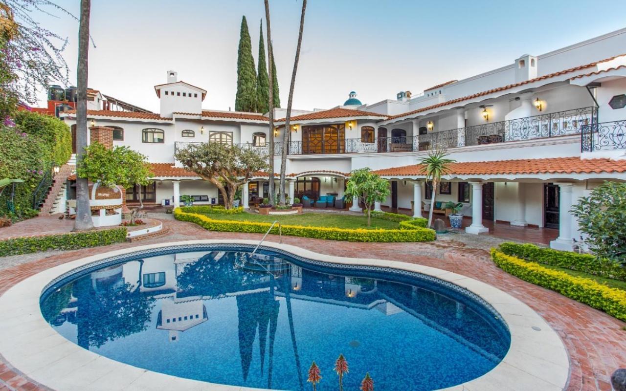 Caroline Bella Bed & Breakfast Ajijic Bagian luar foto